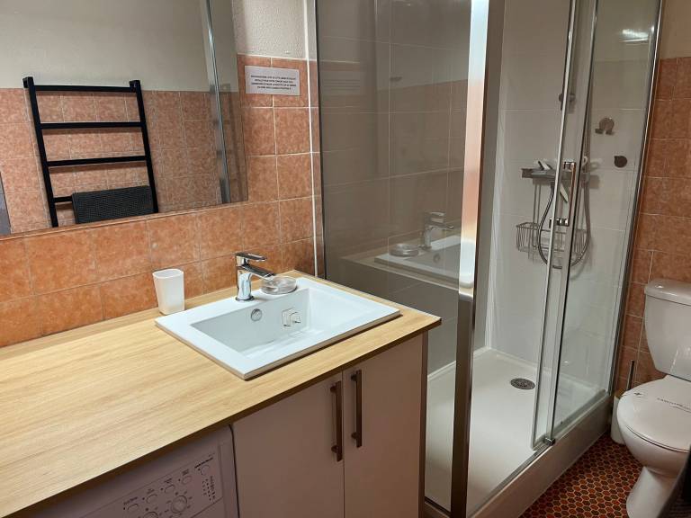 Rental apartment with 1 room for 6 persons — photo 4
