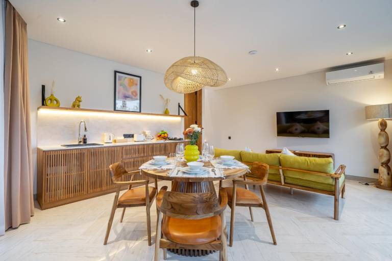 Child-friendly apartment with private pool, terrace & barbecue | Perfect for remote work | Pets are welcome — photo 5