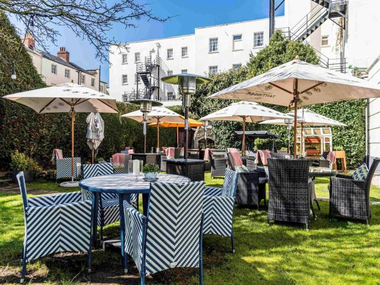 Queen's Hotel Cheltenham — photo 4