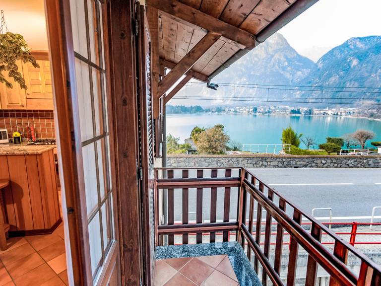 Apartment | Lake view — photo 5
