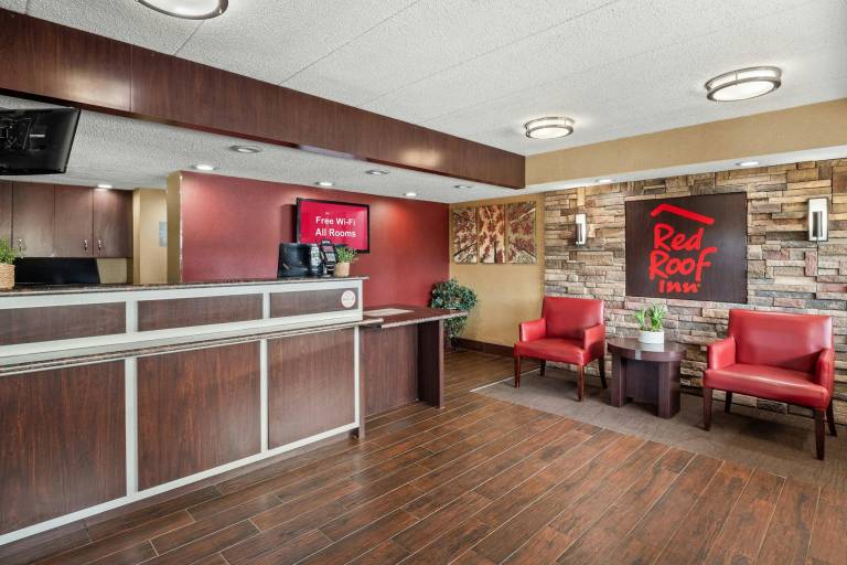 Red Roof Inn Lansing East - MSU — photo 3