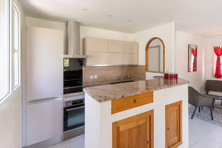 Nice vacation home with patio, barbecue & garden | Nature view | Pet-friendly — photo 3