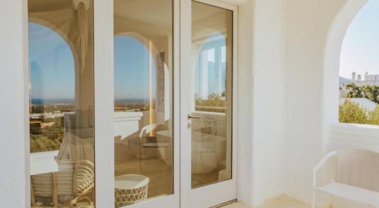 Pleasant vacation home with pool, garden & terrace | Pets allowed — photo 3