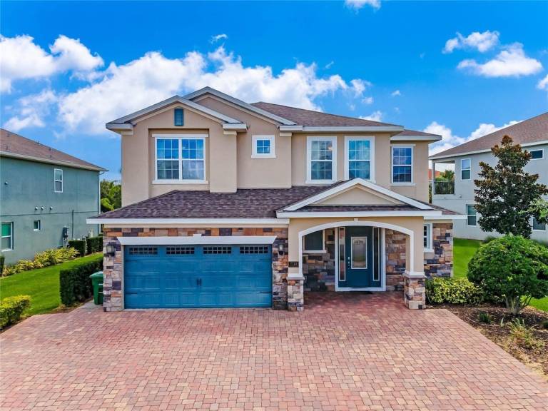 Vacation home with garden, grill & hot tub in Osceola, FL
