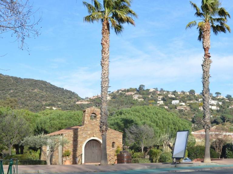 Studio | Close to the beach | Dogs allowed in Le Lavandou