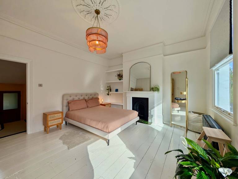 Apartment  Muswell Hill