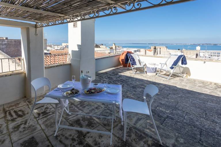Apartment with barbeque & terrace | Sea view in Sannicola