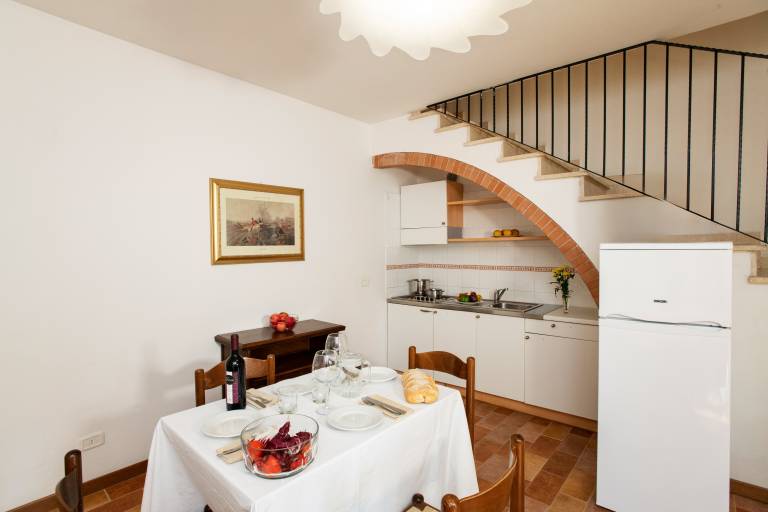 Holiday apartment with pool & garden — photo 2