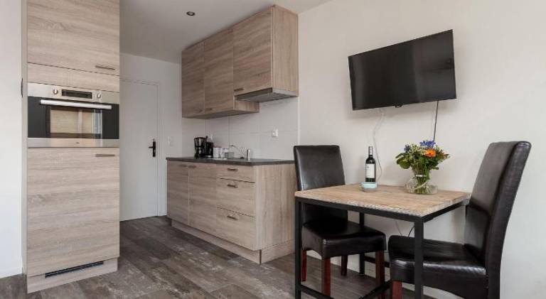 Apartment with terrace & garden | Pet-friendly — photo 5