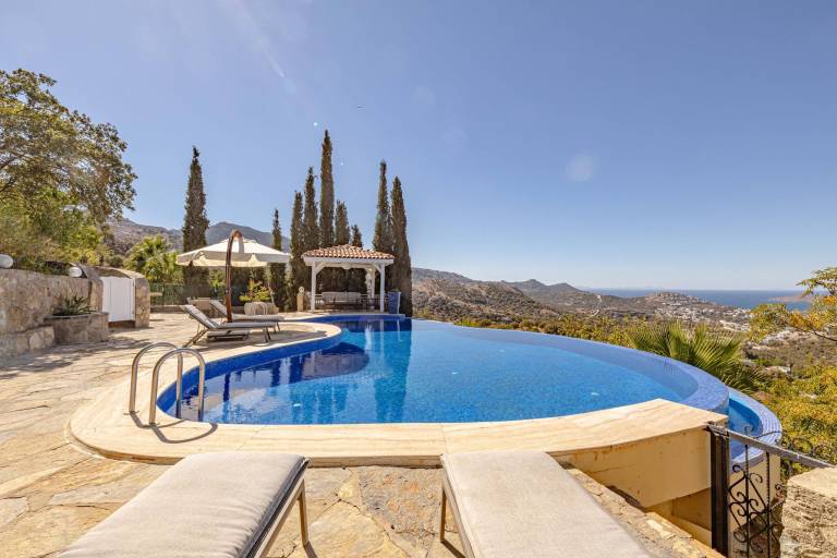 Villa  Yalıkavak Mahallesi