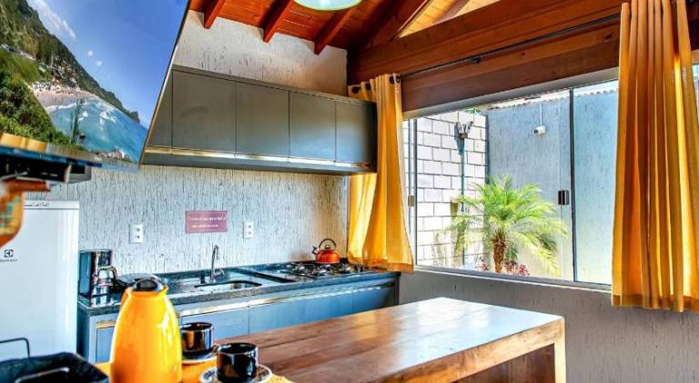 Villa with barbecue, pool & garden — photo 4