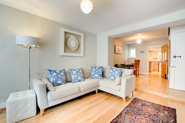 Fully equipped charming cottage | Beach nearby | Pets allowed — photo 4