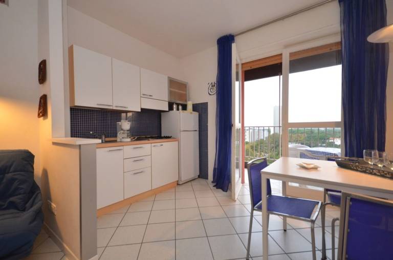 Comfortable flat near the beach — photo 4
