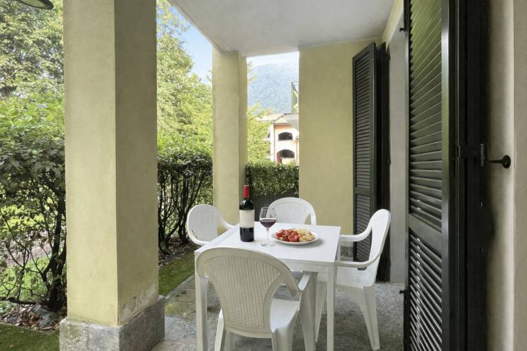 Children-friendly rental apartment with garden | Mountain view | Close to the beach | Dogs allowed — photo 2