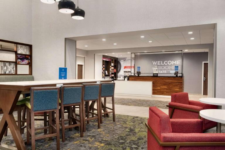 Hampton Inn & Suites Norman Conference Center Area — photo 4