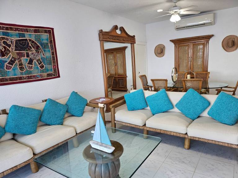 2000 m² Villa