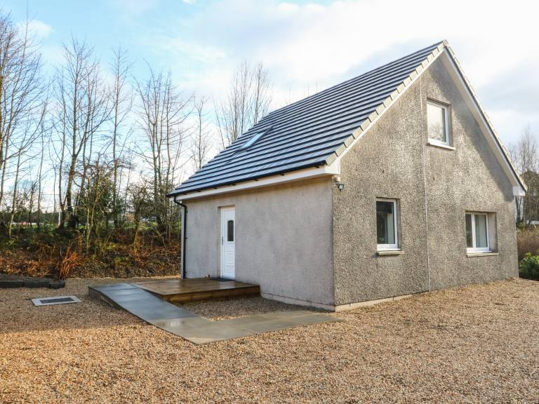 Family-friendly pleasant cottage with garden | Dogs allowed — photo 2