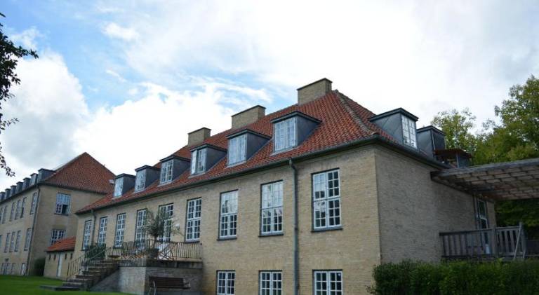 Gem Suites Holiday Apartments — photo 4
