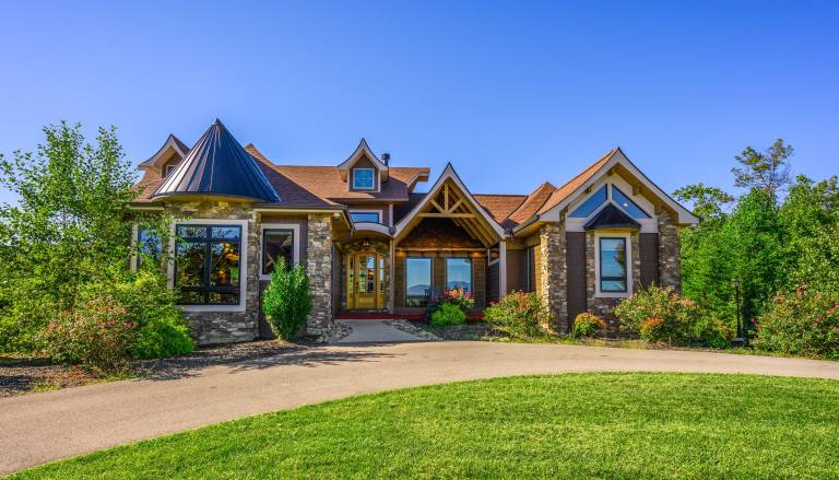 New Bookings Arrive now thru 8/2026 get 15% Off! in Sevierville, TN