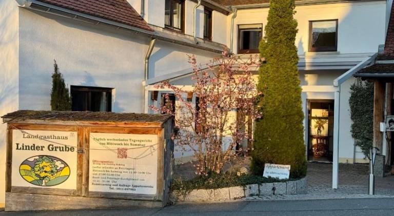 Holiday apartment with 2 rooms for 5 persons — photo 4