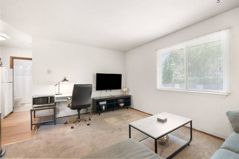 Family-oriented pleasant rental apartment | Pets are welcome — photo 3