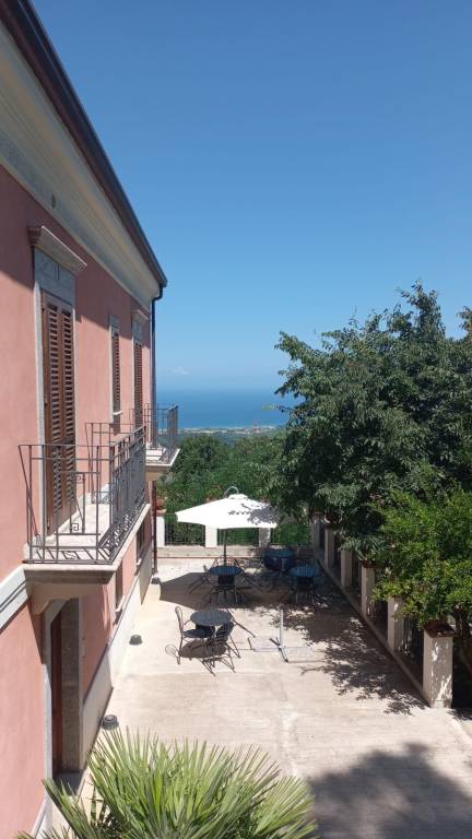 Villa Tecla: Villa con Giardino e Piscina Condivisa — photo 3