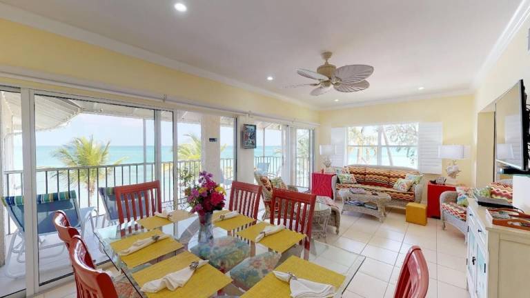 Condo George Town