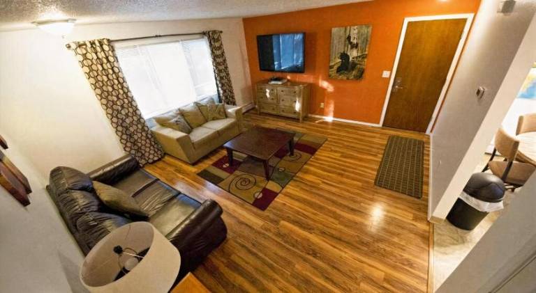 Pleasant rental apartment | Dogs allowed in Anchorage, AK