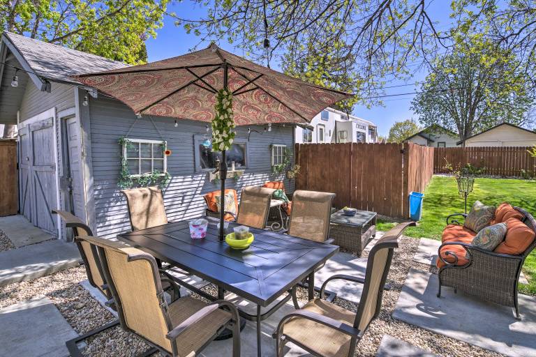 Charming Home in Downtown Nampa w/ Patio + Yard! — photo 2