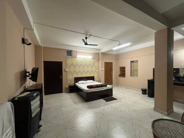 Pleasant house with patio | Good for workation | Pets are welcome in Guwahati