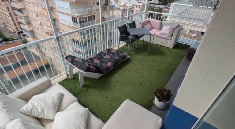 Apartment with pool — photo 3