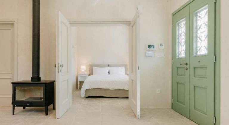 House with yard & terrace in Kavala