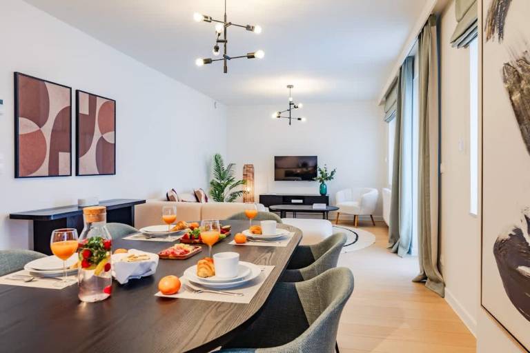 Apartment with 2 rooms for 4 persons in Brussels