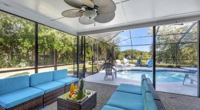 Lovely vacation home with pool | Pets allowed — photo 3