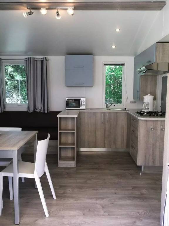 Mobile home with terrace, garden & grill | Close to the beach | Pets allowed — photo 4