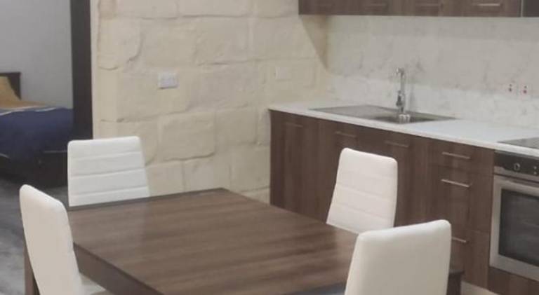 Charming vacation home | Close to Lower Barrakka Gardens | Pets allowed — photo 5