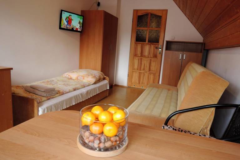 Vacation home with yard & barbecue — photo 4