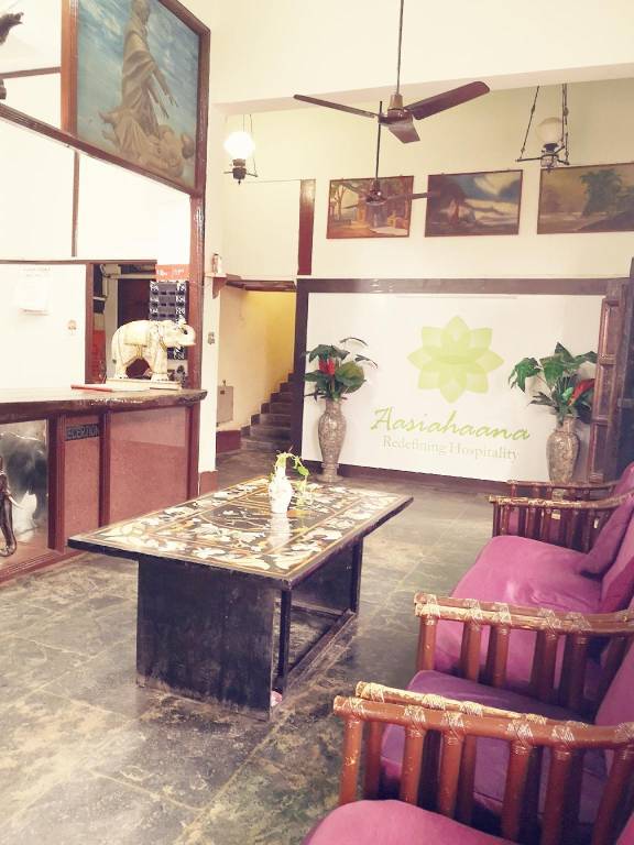 Wonderful serviced apartment with patio, yard & pool | Dogs allowed — photo 3