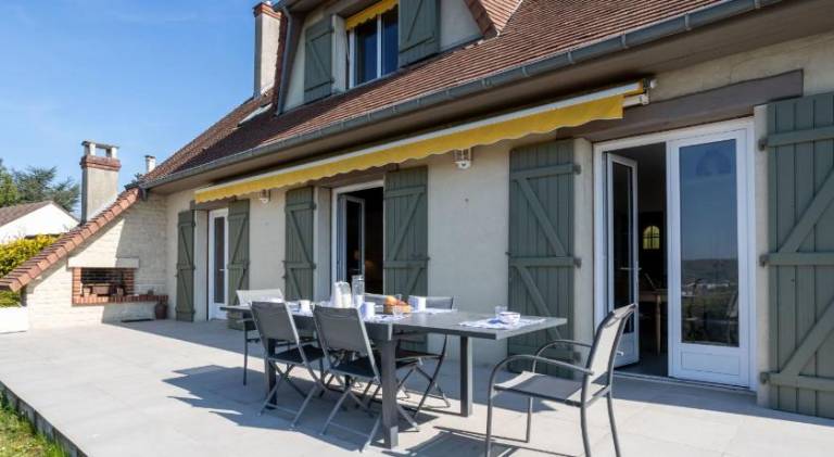 House with 4 rooms for 8 persons in Touques