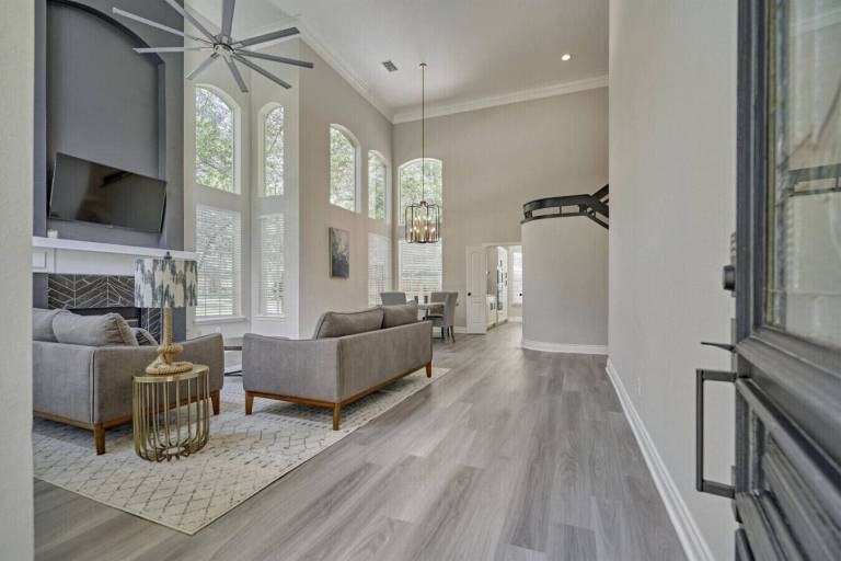House  The Woodlands
