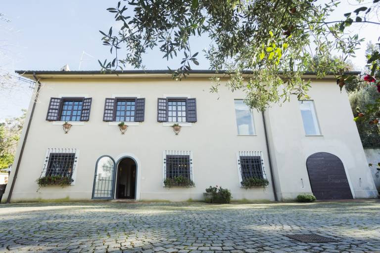Villa Palombara Sabina