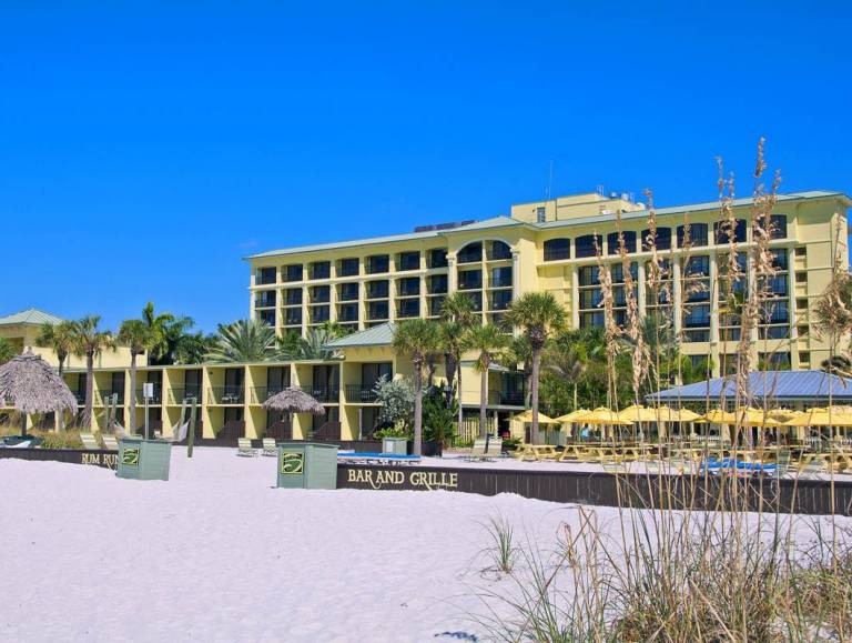 St Pete Shores Hotel — photo 3