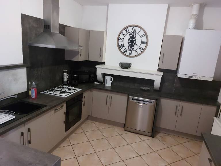 Apartment  Saint-Laurent-sur-Saône