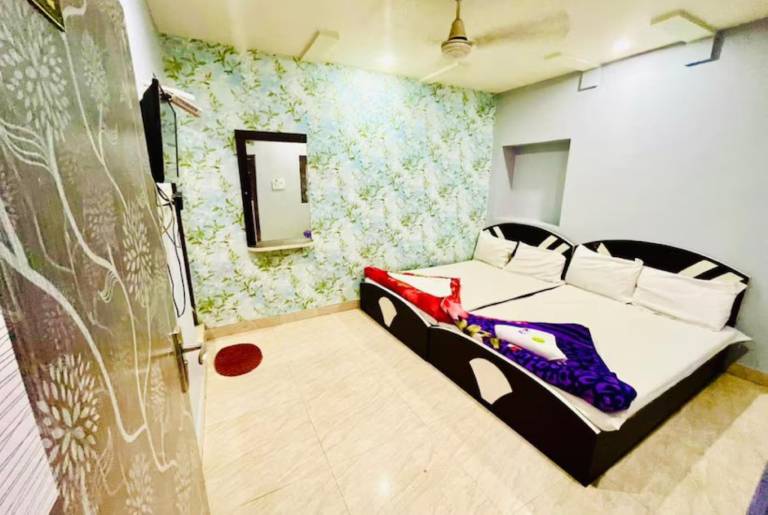 Hotel Aliza Palace (Ajmer) in Ajmer