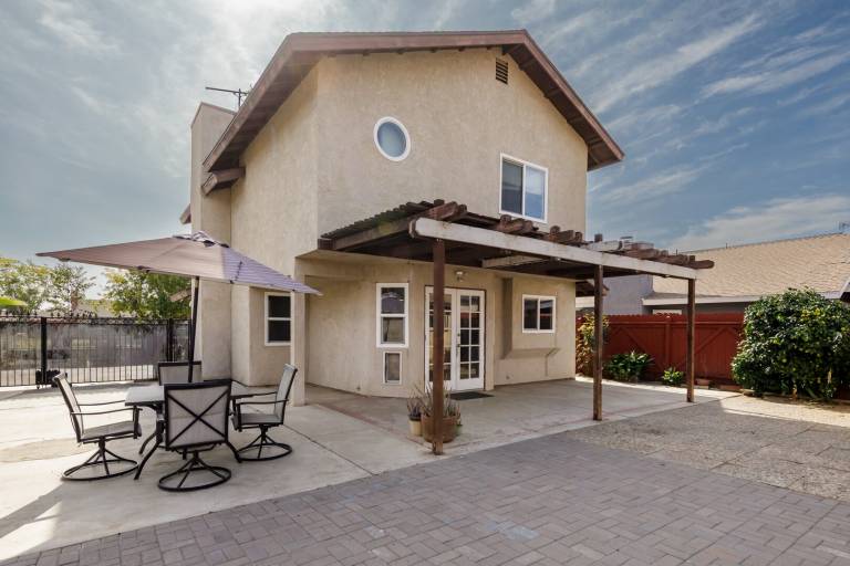 Vacation home with 3 rooms for 7 persons in March Air Reserve Base, CA