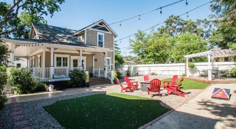 House | Pets are welcome in Paso Robles, CA