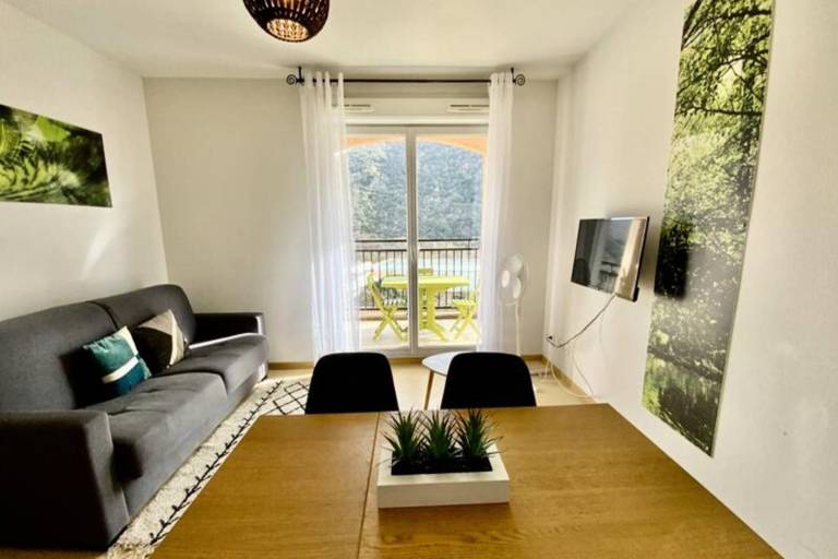 Wonderful rental apartment with pool | Pets are welcome — photo 2