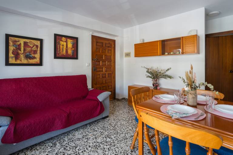 Apartment 'Apartamento En Playa Acogedor' with Private Terrace, Wi-Fi and Air Conditioning — photo 3