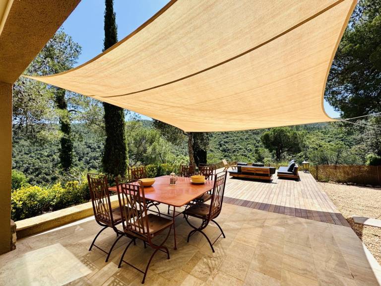 Villa with BBQ, private pool & garden — photo 4