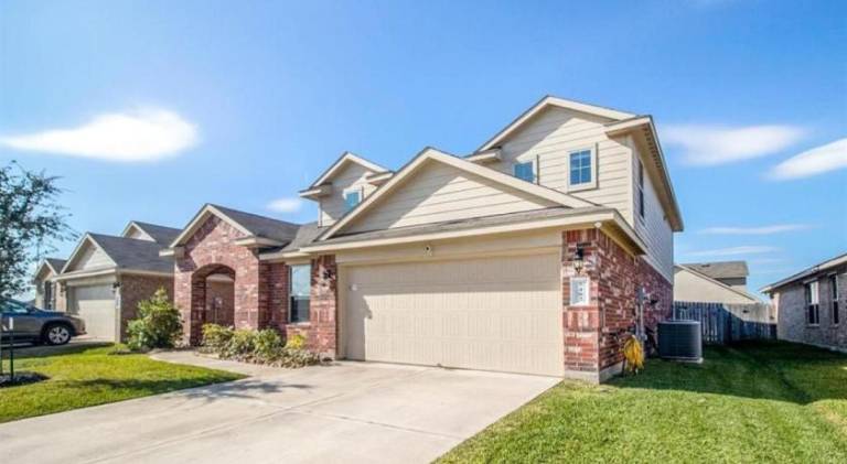 Vacation home with 5 rooms for 11 persons in Katy, TX